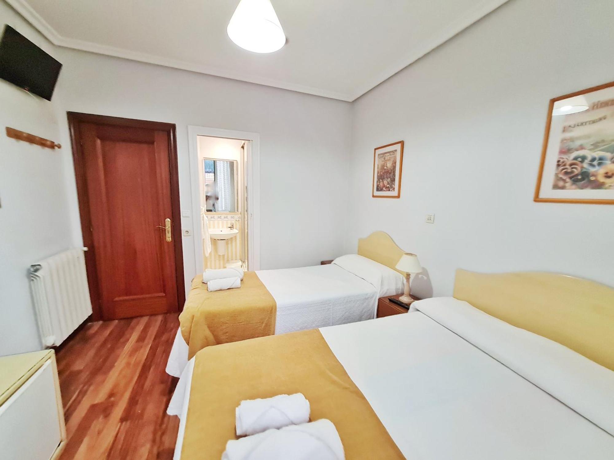 Pension San Lorenzo سان سيباستيان الغرفة الصورة